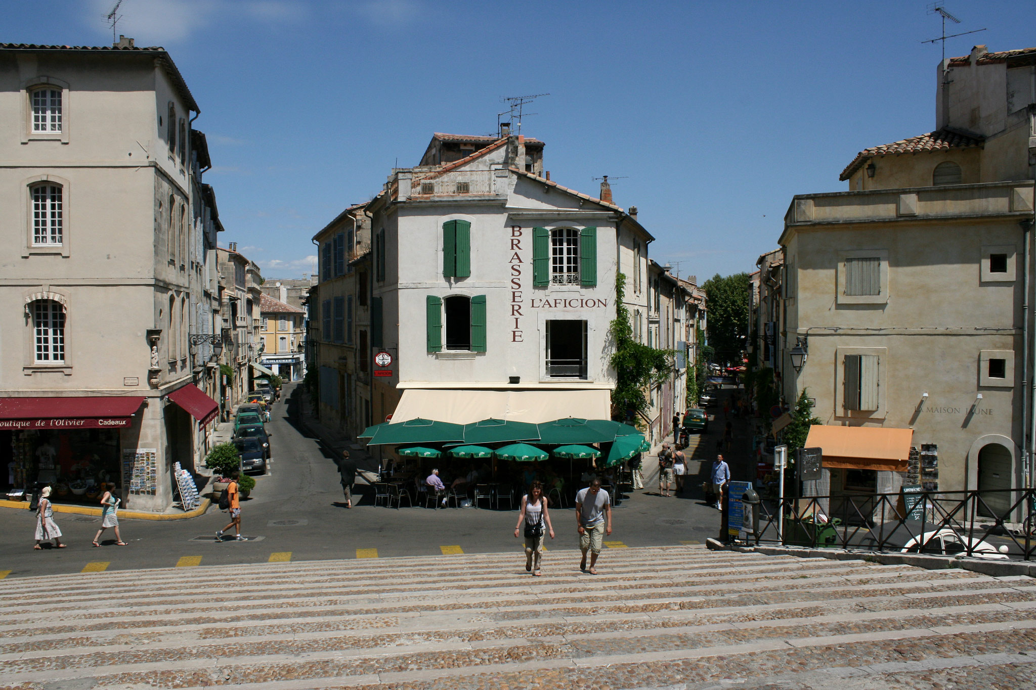 Arles